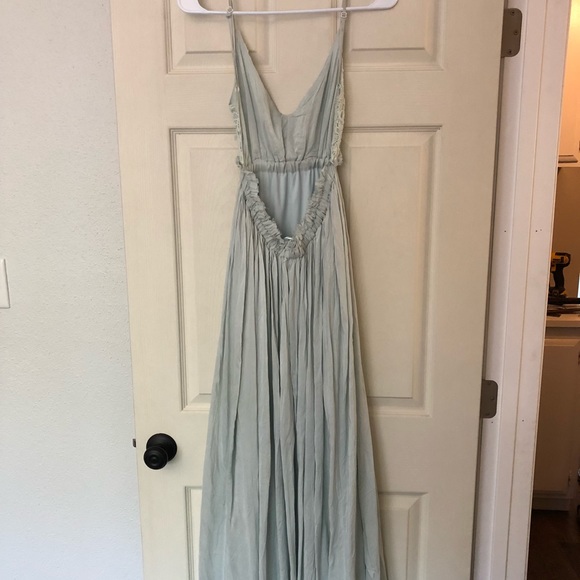 Mint green backless maxi dress - Picture 4 of 8